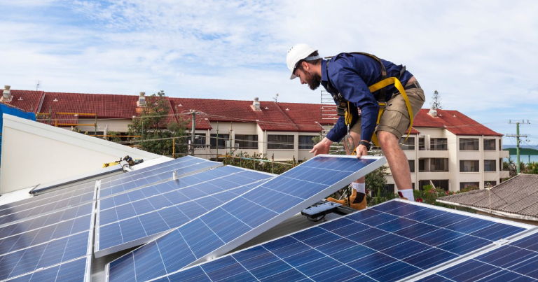 beneficios-de-instalar-paneles-solares-on-grid-en-tu-hogar